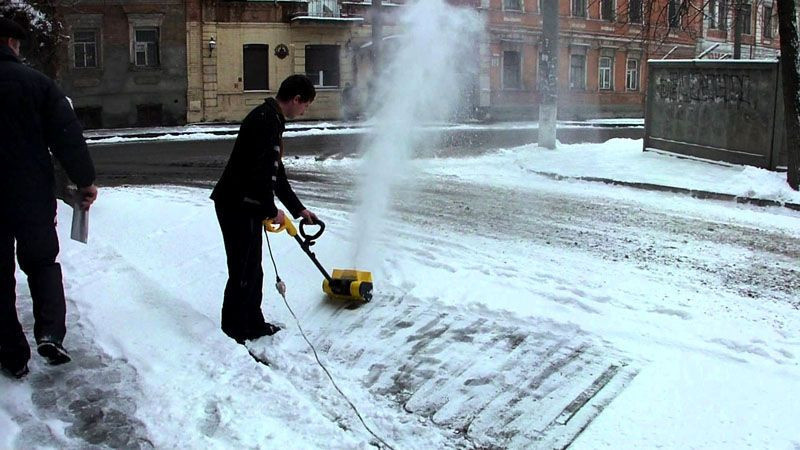 Компактные модели подходят для уборки небольших площадей